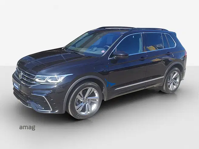 VW Tiguan R-Line