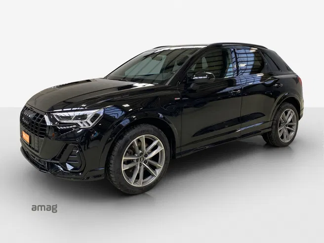 AUDI Q3 45 TFSI e S line