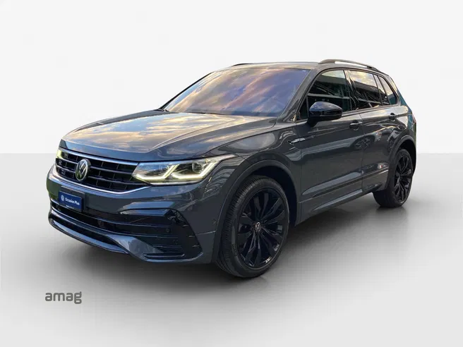 VW Tiguan R-Line