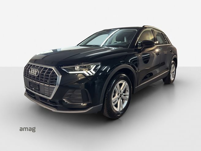 AUDI Q3 35 TFSI Attraction