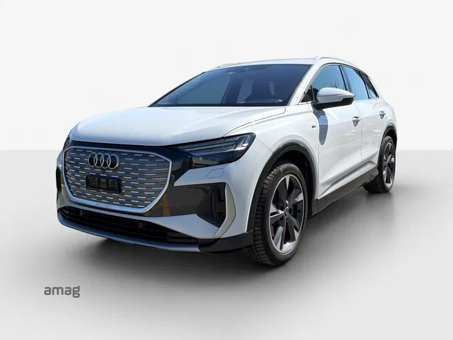 AUDI Q4 50 e-tron quattro
