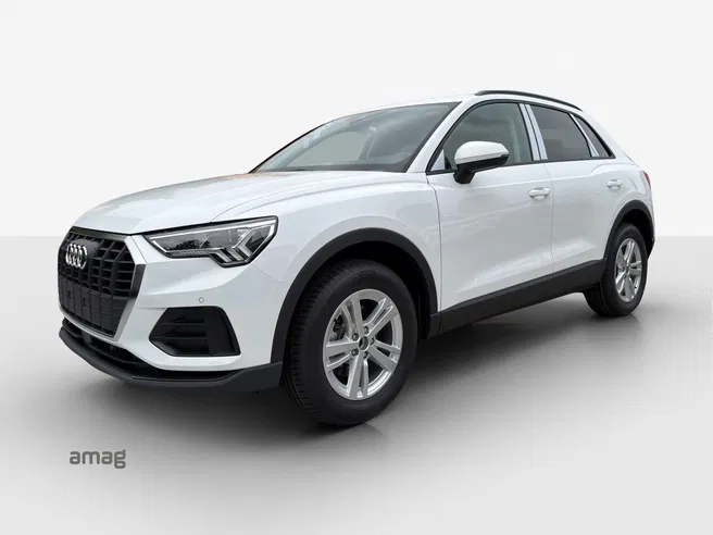 AUDI Q3 35 TFSI Attraction