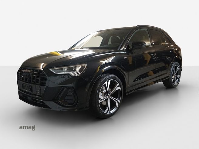 AUDI Q3 35 TFSI S line Attraction