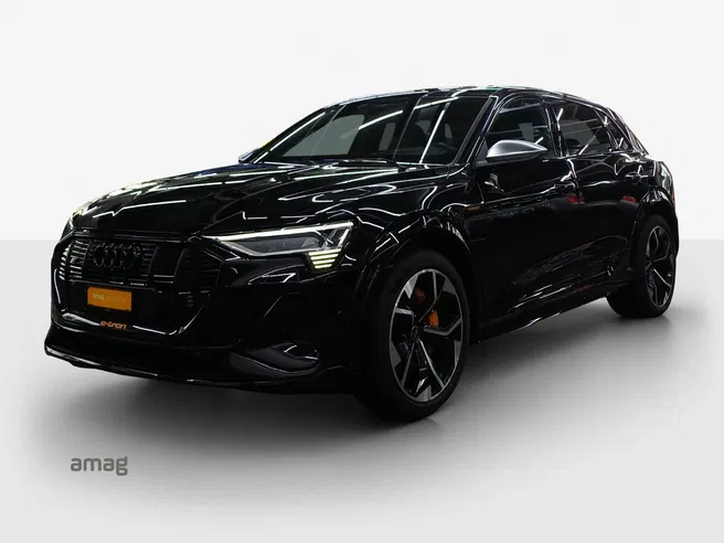 AUDI e-tron S quattro