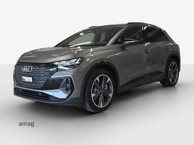 AUDI Q4 55 e-tron quattro