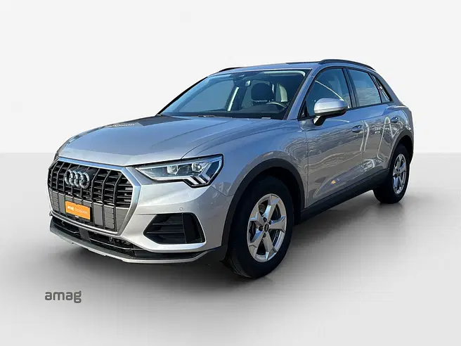 AUDI Q3 35 TFSI Attraction