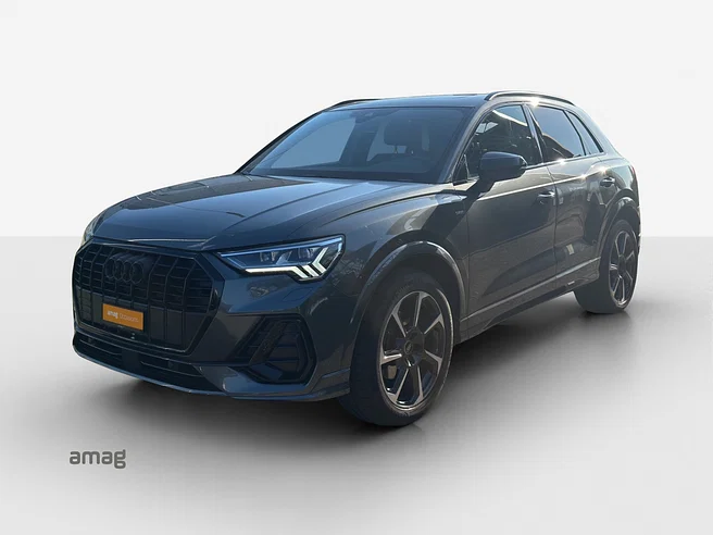 AUDI Q3 35 TFSI S line Attraction
