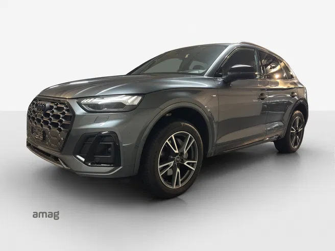 AUDI Q5 40 TDI S line
