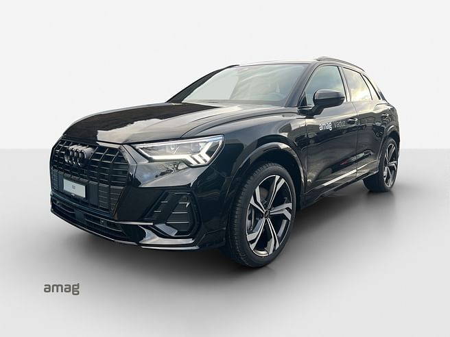 AUDI Q3 40 TFSI S line