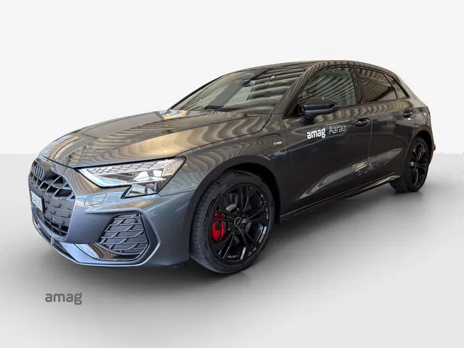 AUDI A3 Sportback TFSI e 200 kW S line Attraction