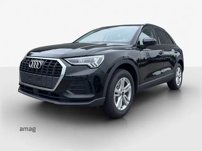 AUDI Q3 35 TFSI Attraction