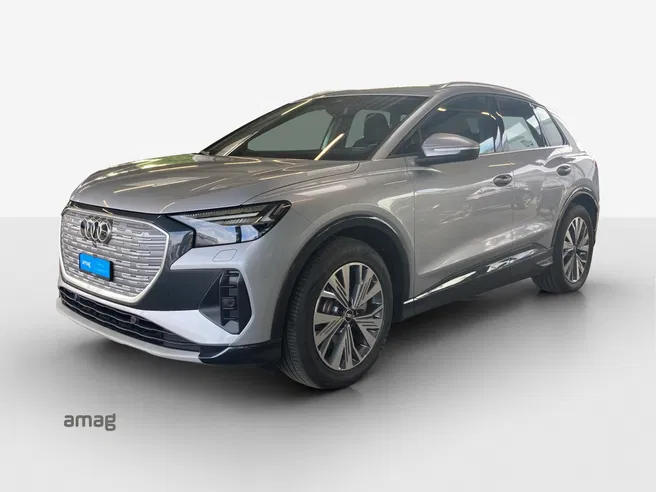 AUDI Q4 40 e-tron