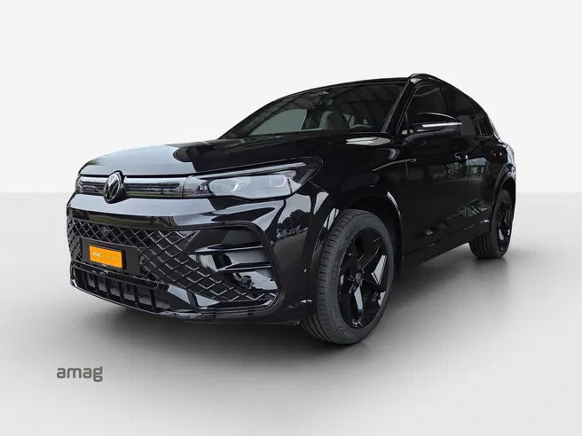 VW Tiguan R-Line