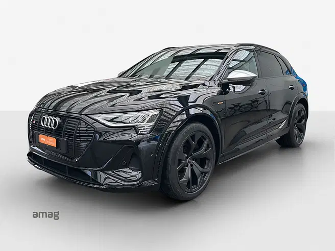 AUDI e-tron S quattro