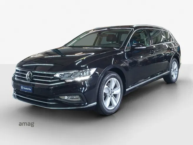 VW Passat Variant Elegance