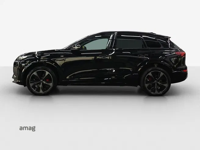AUDI Q6 SUV e-tron quattro