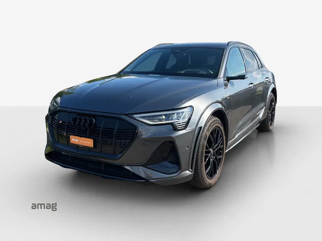 AUDI e-tron S quattro