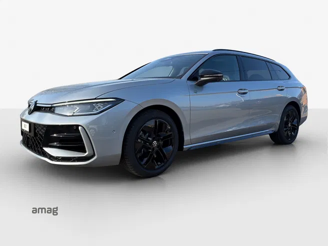 VW Passat Variant R-Line