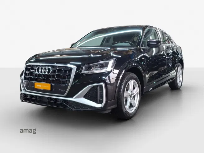 AUDI Q2 40 TFSI S line