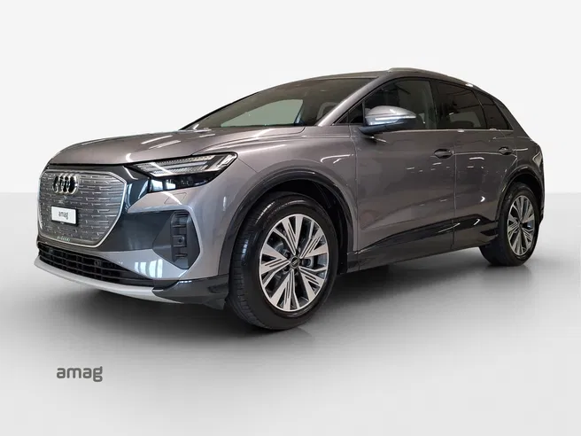 AUDI Q4 45 e-tron quattro Attraction