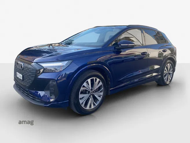 AUDI Q4 40 e-tron