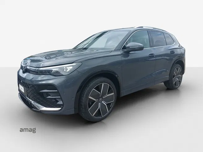VW Tiguan R-Line