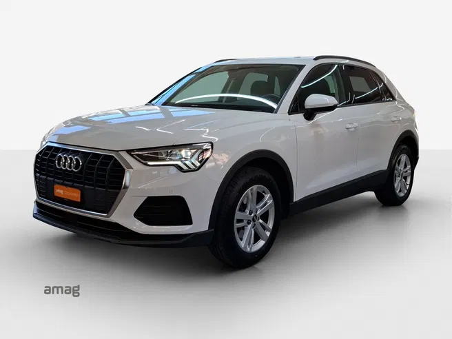 AUDI Q3 35 TFSI Attraction