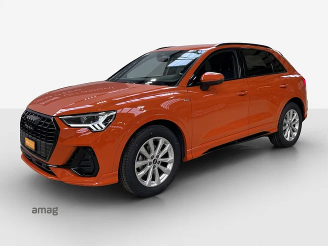 AUDI Q3 35 TFSI S line Attraction