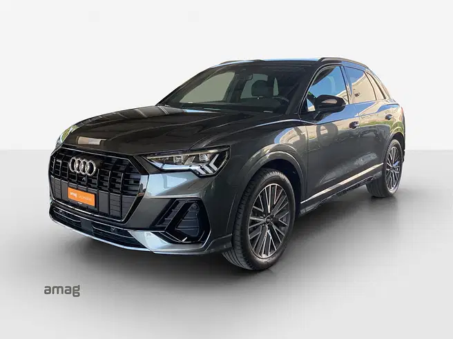 AUDI Q3 40 TFSI S line