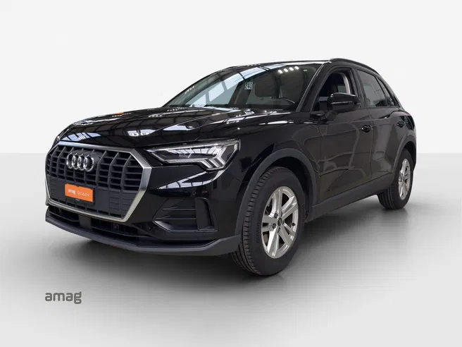 AUDI Q3 35 TFSI Attraction