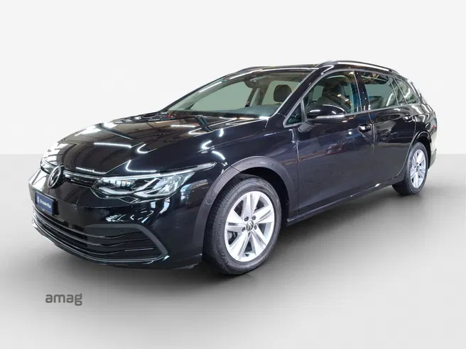 VW Golf 8 Variant Life