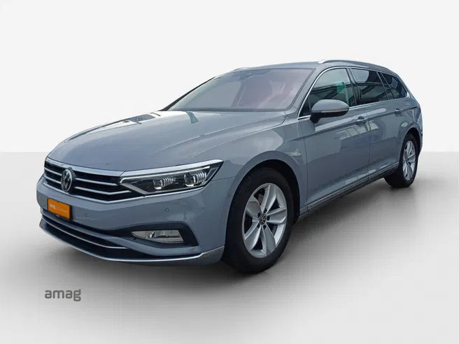 VW Passat Variant Elegance