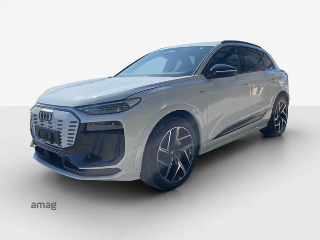 AUDI Q6 SUV e-tron quattro