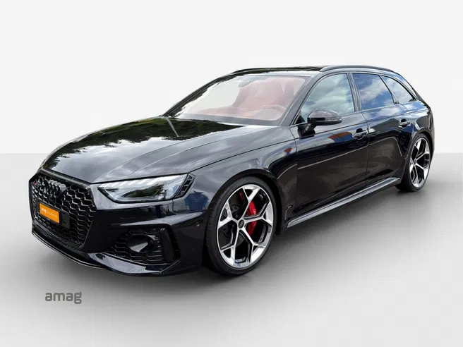 AUDI RS4 Avant quattro