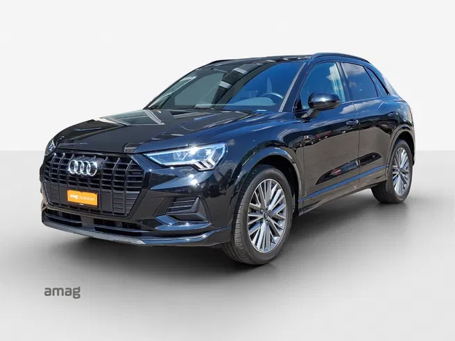 AUDI Q3 35 TFSI advanced Attraction