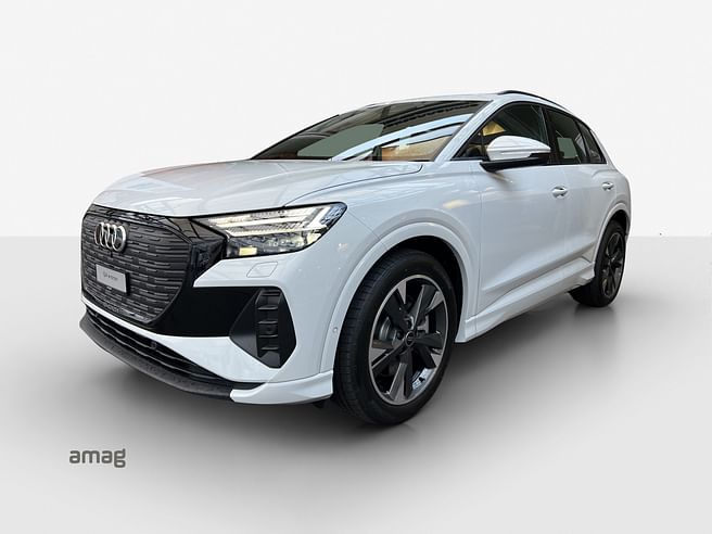 AUDI Q4 45 e-tron Attraction