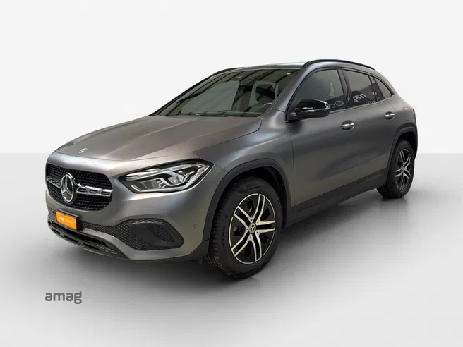 Mercedes-Benz GLA 200 Progressive