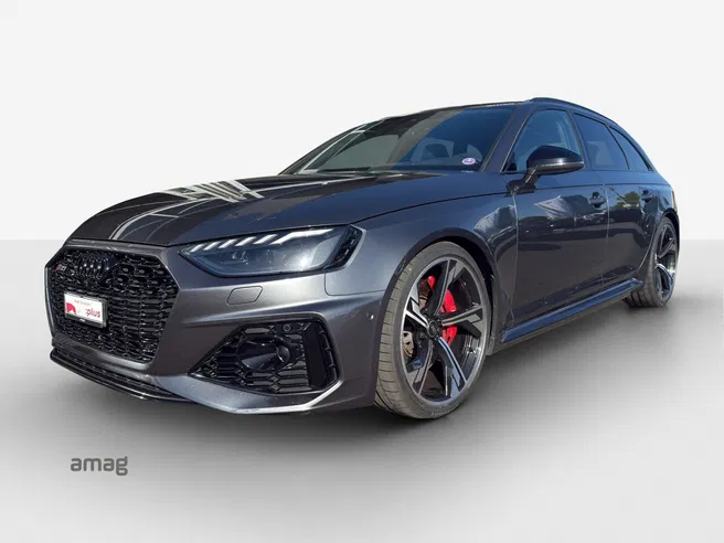 AUDI RS 4 Avant