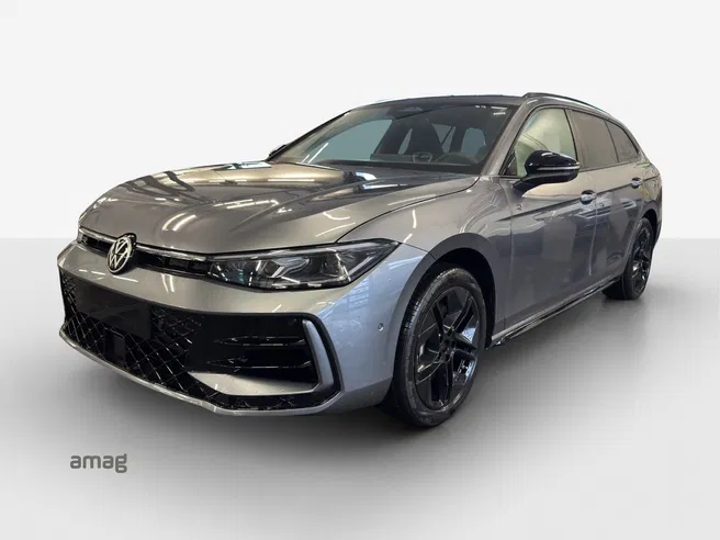 VW Passat Variant R-Line