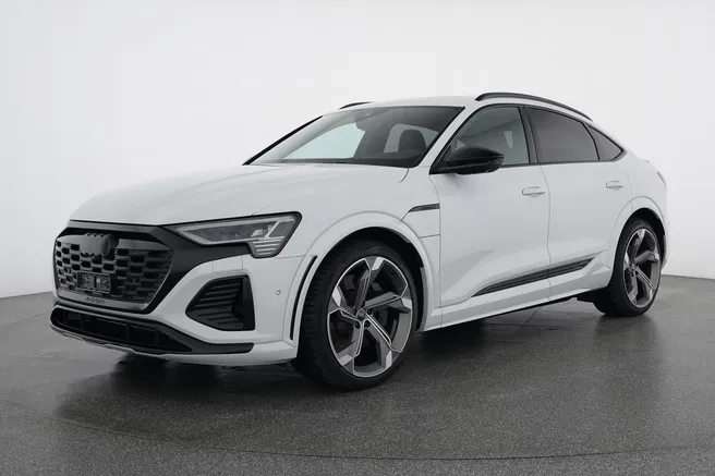 AUDI SQ8 Sportback e-tron quattro