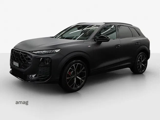 AUDI Q3 SUV TFSI 195 kW