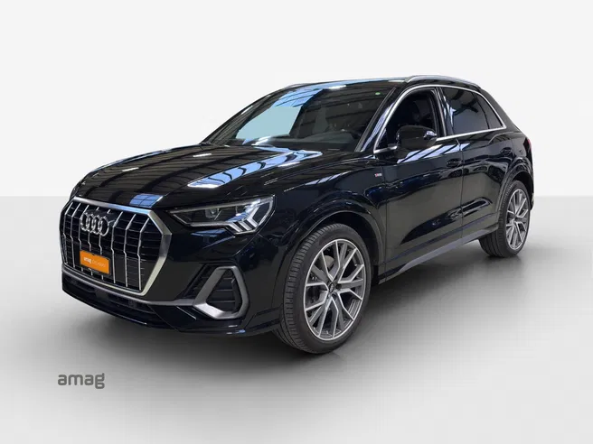 AUDI Q3 45 TFSI S line