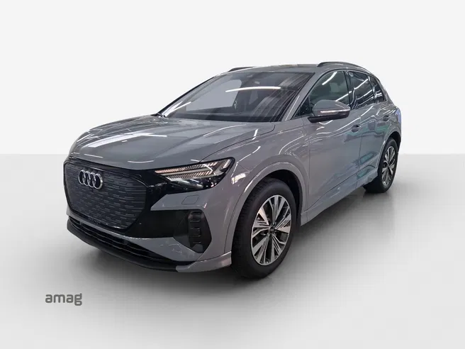 AUDI Q4 45 e-tron