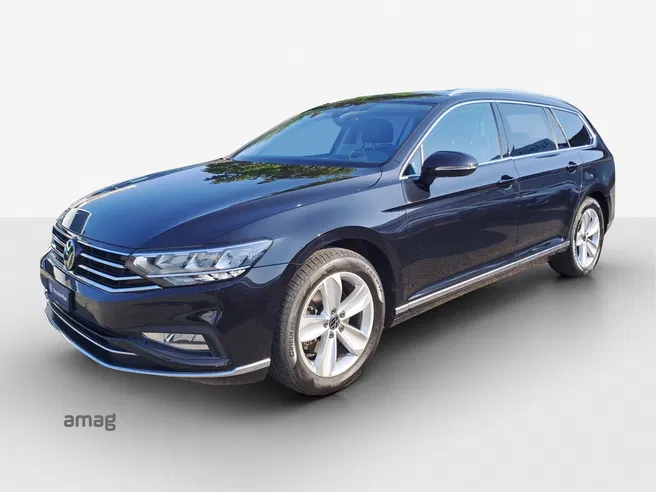 VW Passat Variant Elegance
