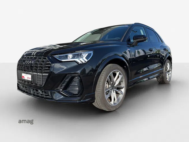 AUDI Q3 35 TFSI S line Attraction