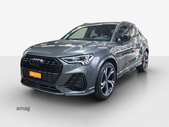AUDI Q3 35 TDI S line