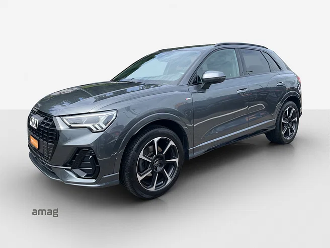 AUDI Q3 35 TFSI S line Attraction