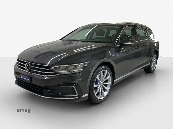 VW Passat Variant GTE