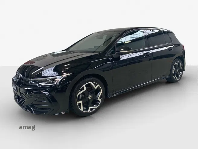 VW Golf  R-Line