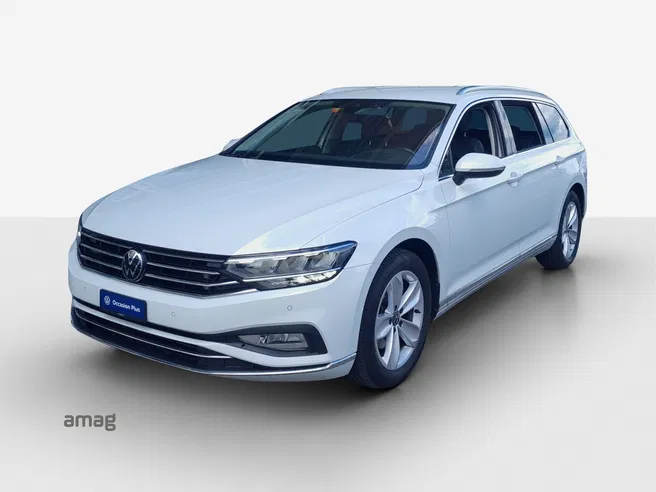 VW Passat Variant Elegance